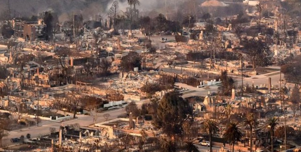 হলিউডে দাবানল: ক্ষতিগ্রস্তদের জন্য ডিজনির ১৮৩ কোটি টাকা অনুদান ঘোষণা